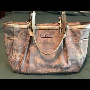 Coach purse